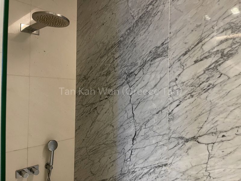 1 Bed Condo for Sale in  The Scotts Tower - Image 8